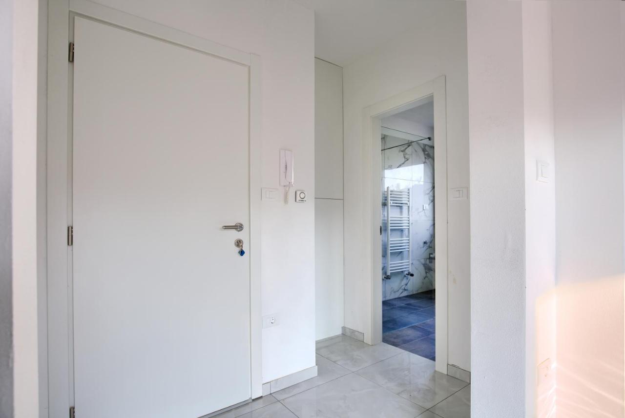 Apartment Vukadin Pula Exterior foto